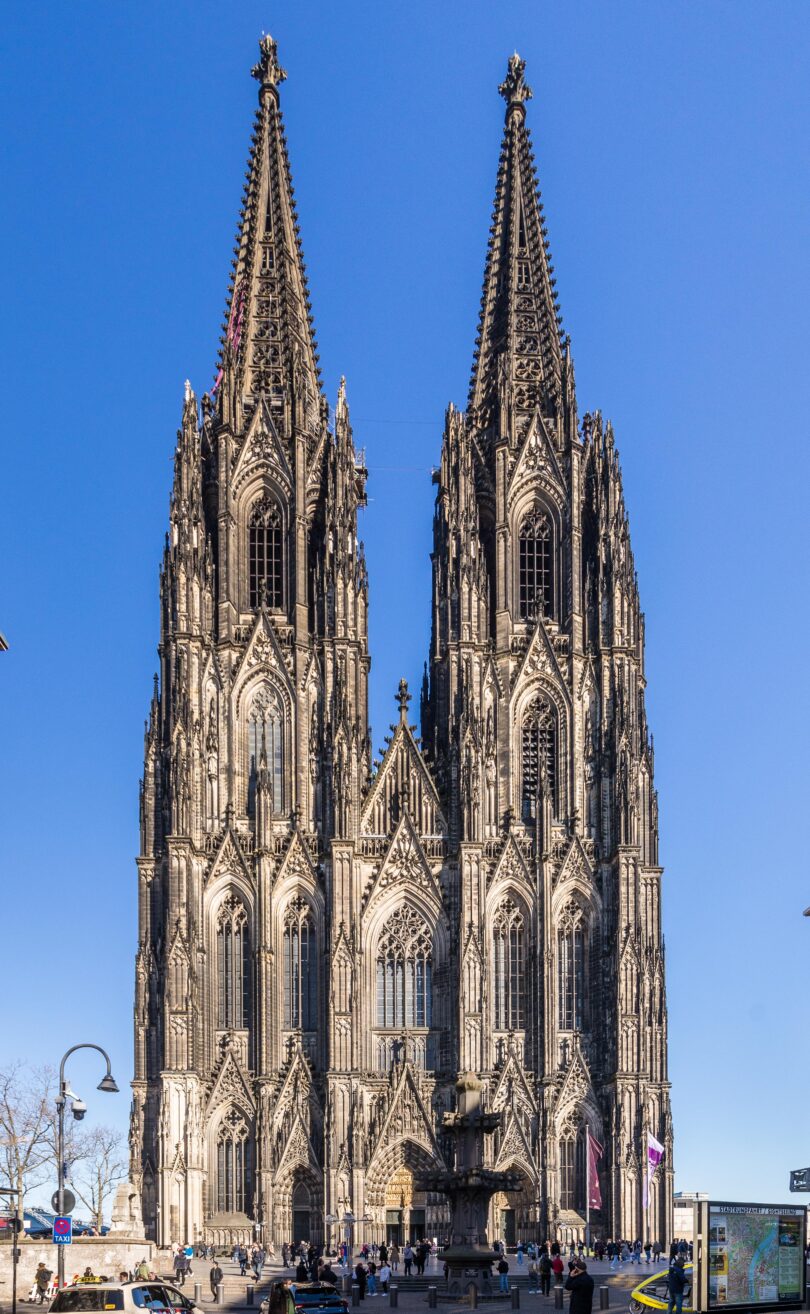 European Cathedrals: Exploring Exquisite Art
