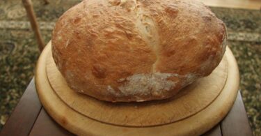 Sourdough Baking: The Art of the Starter to Loaf